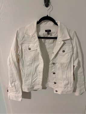 Jones New York White Denim Trucker Jacket